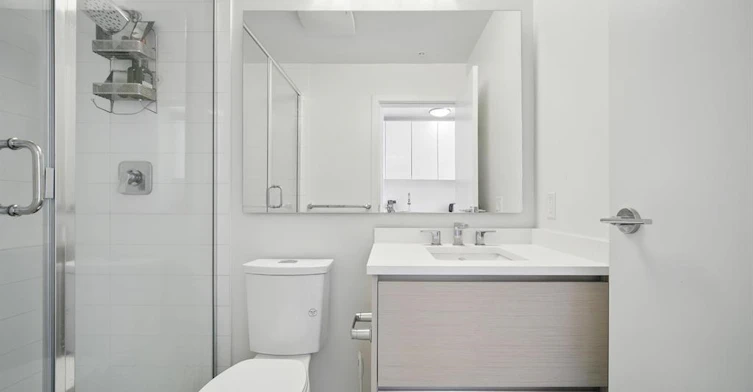 4xx-8850 University Crescent, Burnaby, BC, V5A 0C8 - 4