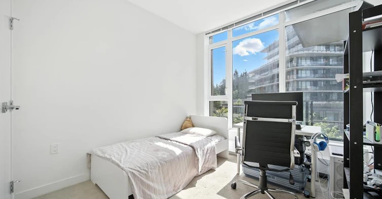 4xx-8850 University Crescent, Burnaby, BC, V5A 0C8