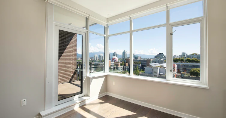 1102-181 W 1st Avenue, Vancouver, BC, V5Y 0E3 - 2