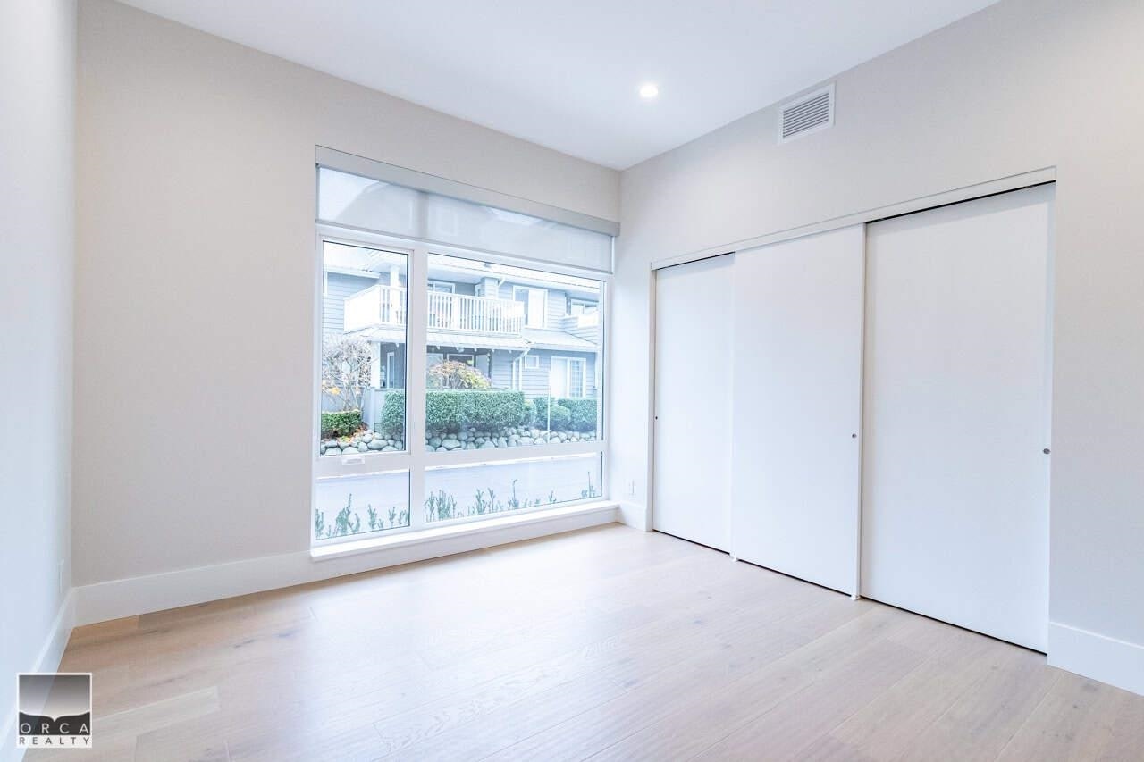 102-1591 Bowser Avenue, North Vancouver, BC, V7P 1Z4 - 4
