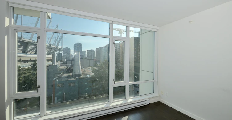 705-161 W Georgia Street, Vancouver, BC, V6B 0K9 - 5