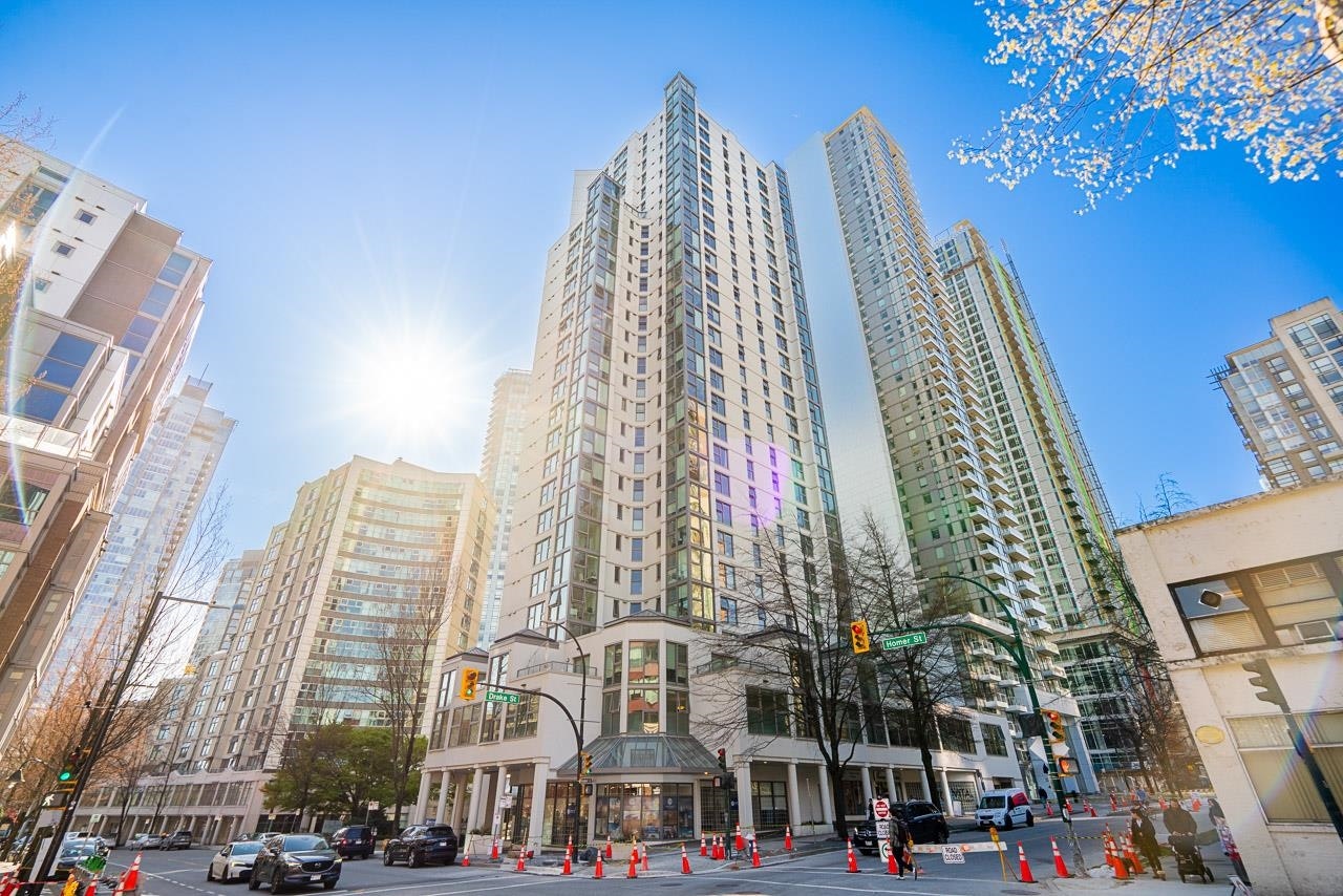 402-1323 Homer Street, Vancouver, BC, V6B 5T1