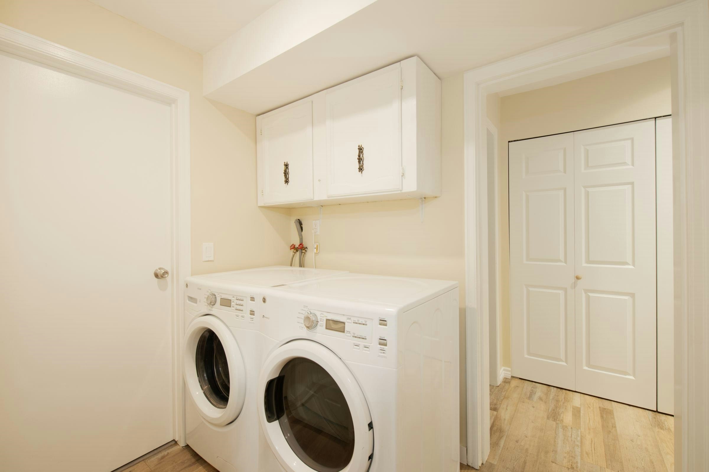 GROUND-4437 Atlee Avenue, Burnaby, BC, V5G 3R7 - 11