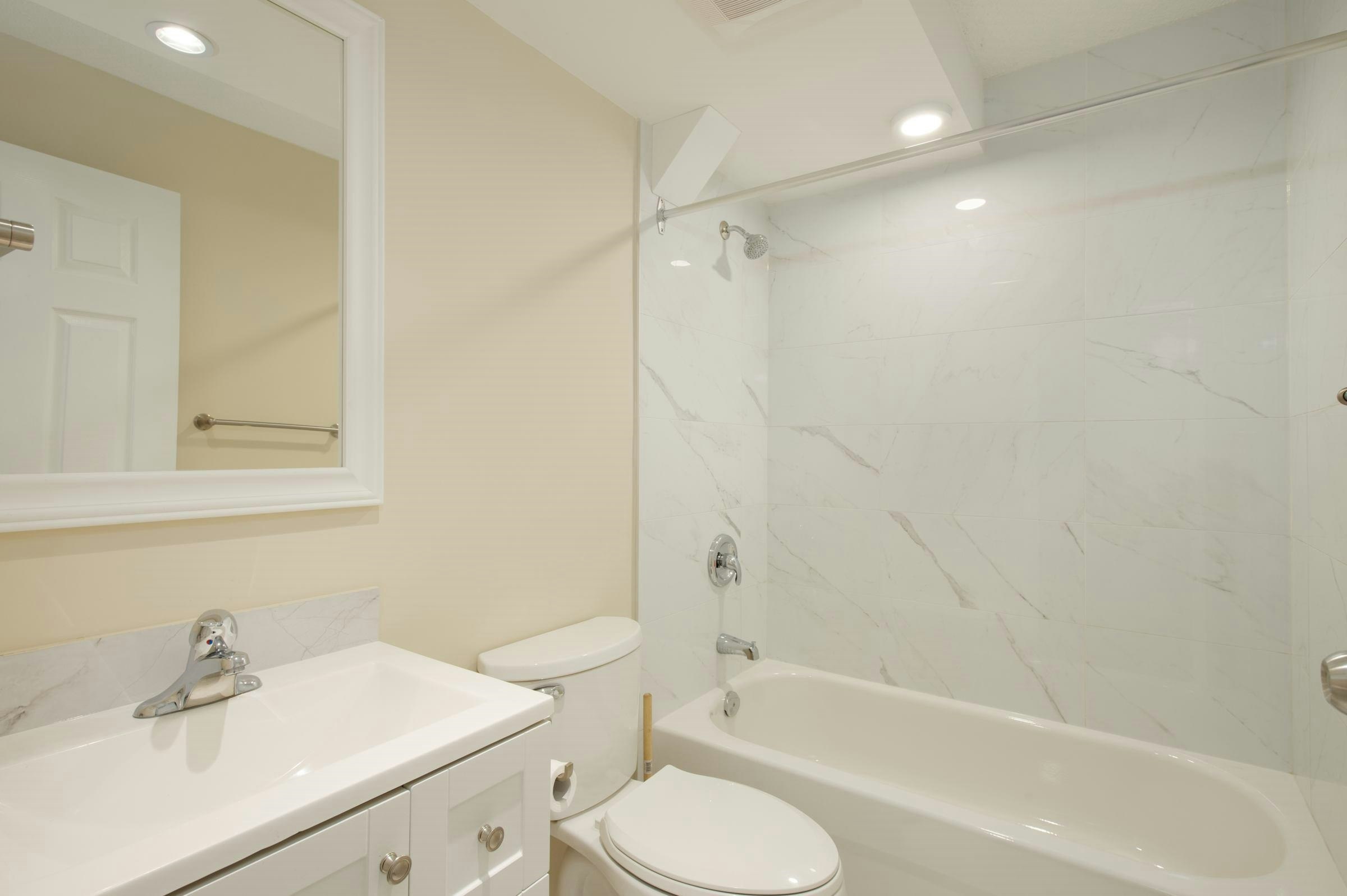 GROUND-4437 Atlee Avenue, Burnaby, BC, V5G 3R7 - 7