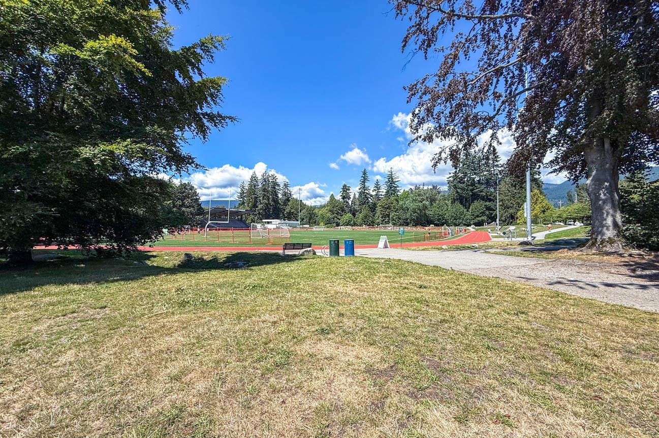 102-461 16th West Street, North Vancouver, BC, V7M 1V1 - 25