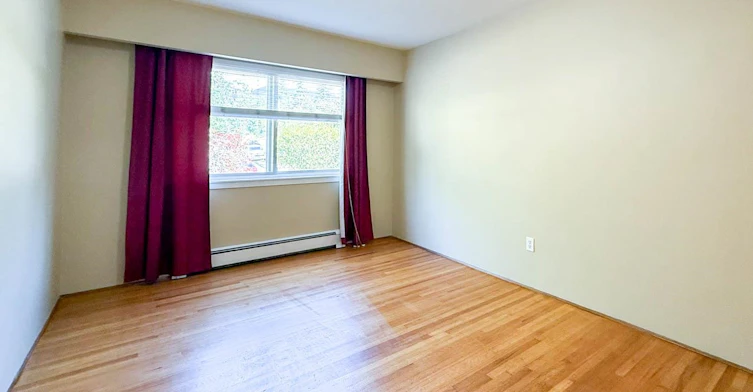 102-461 16th West Street, North Vancouver, BC, V7M 1V1 - 16