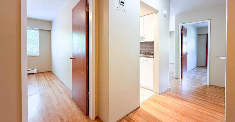 102-461 16th West Street, North Vancouver, BC, V7M 1V1 - 9