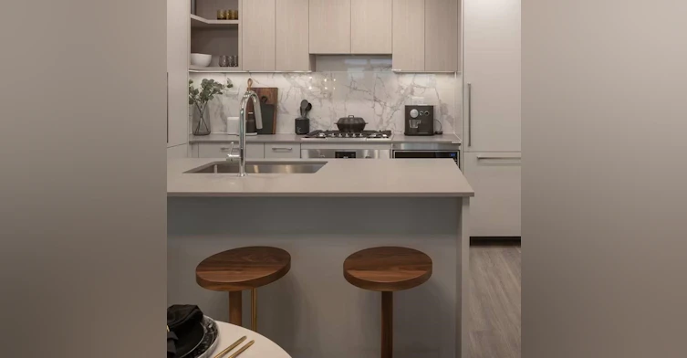 6468 Willingdon Avenue, Burnaby, BC, V5H 2V8 - 4