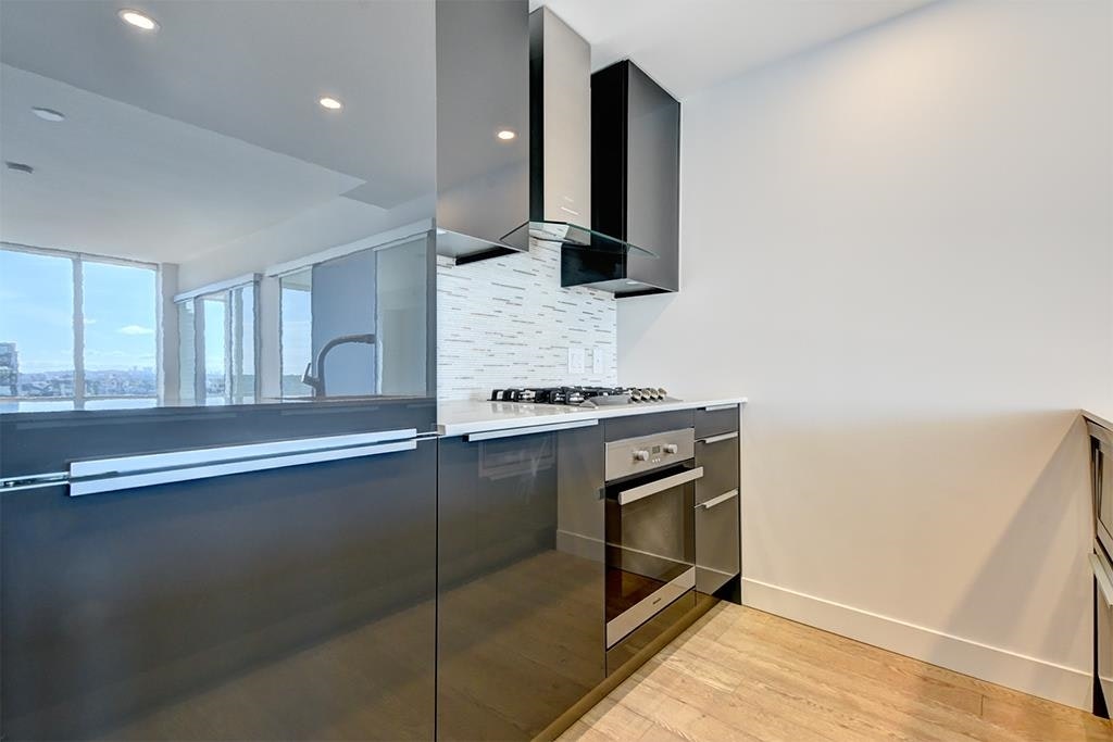 3104-1283 Howe Street, Vancouver, BC, V6Z 1C1 - 13