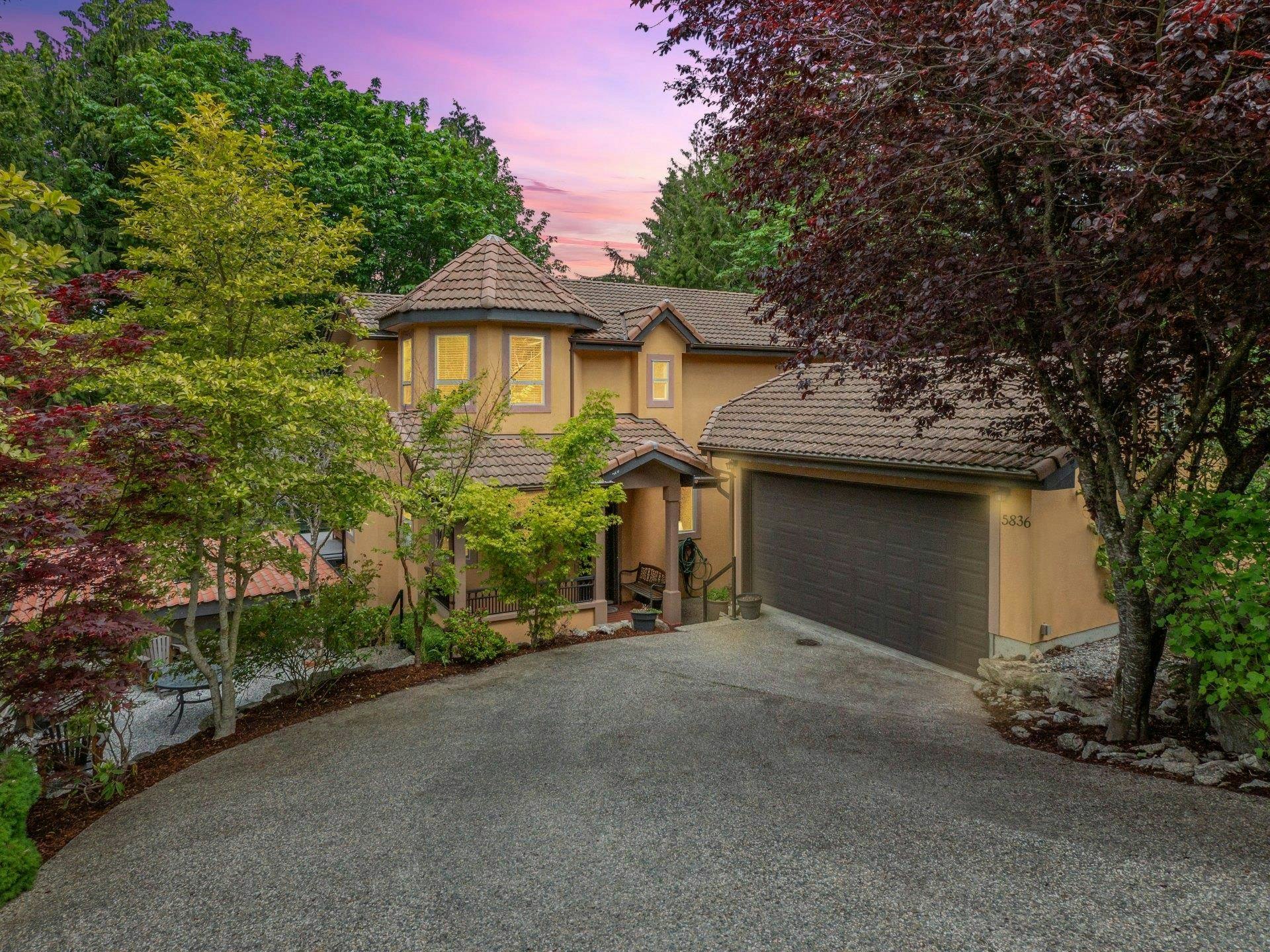 5836 Marine Way, Sechelt, BC, V7Z 0R3