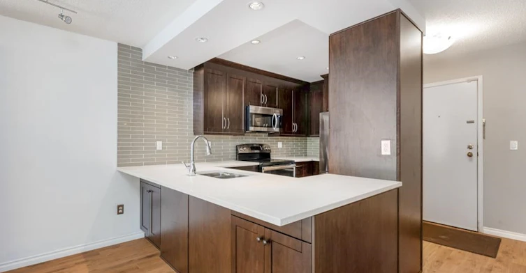 301-925 W.10th Avenue, Vancouver, BC, V5Z 1L9 - 14