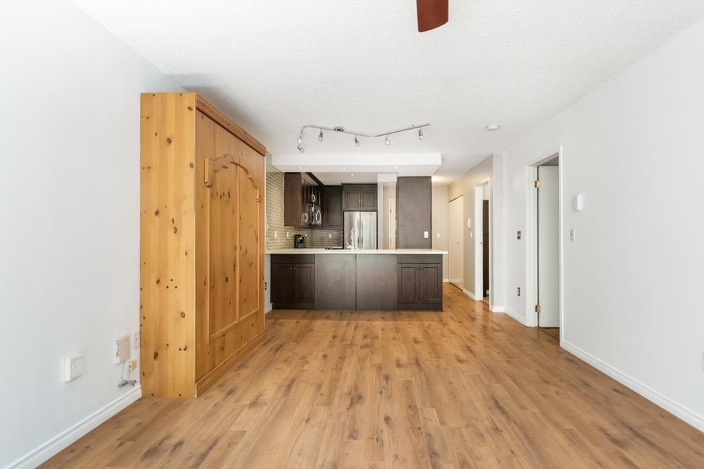 301-925 W.10th Avenue, Vancouver, BC, V5Z 1L9 - 10