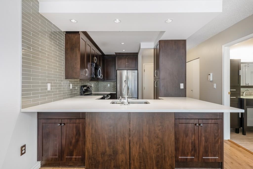 301-925 W.10th Avenue, Vancouver, BC, V5Z 1L9 - 13