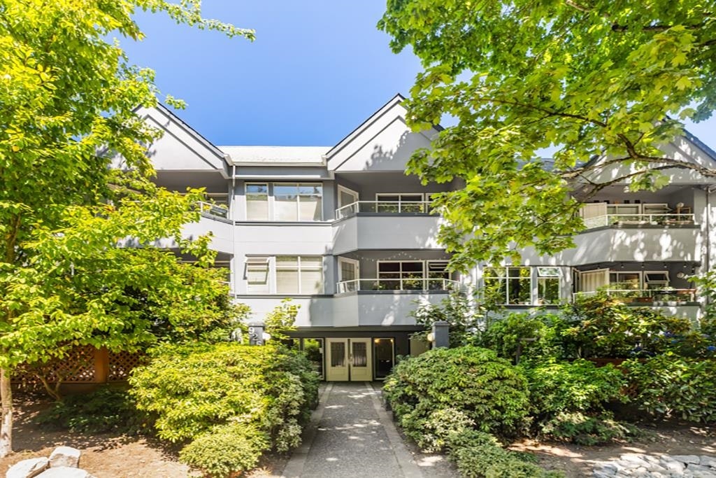 301-925 W.10th Avenue, Vancouver, BC, V5Z 1L9