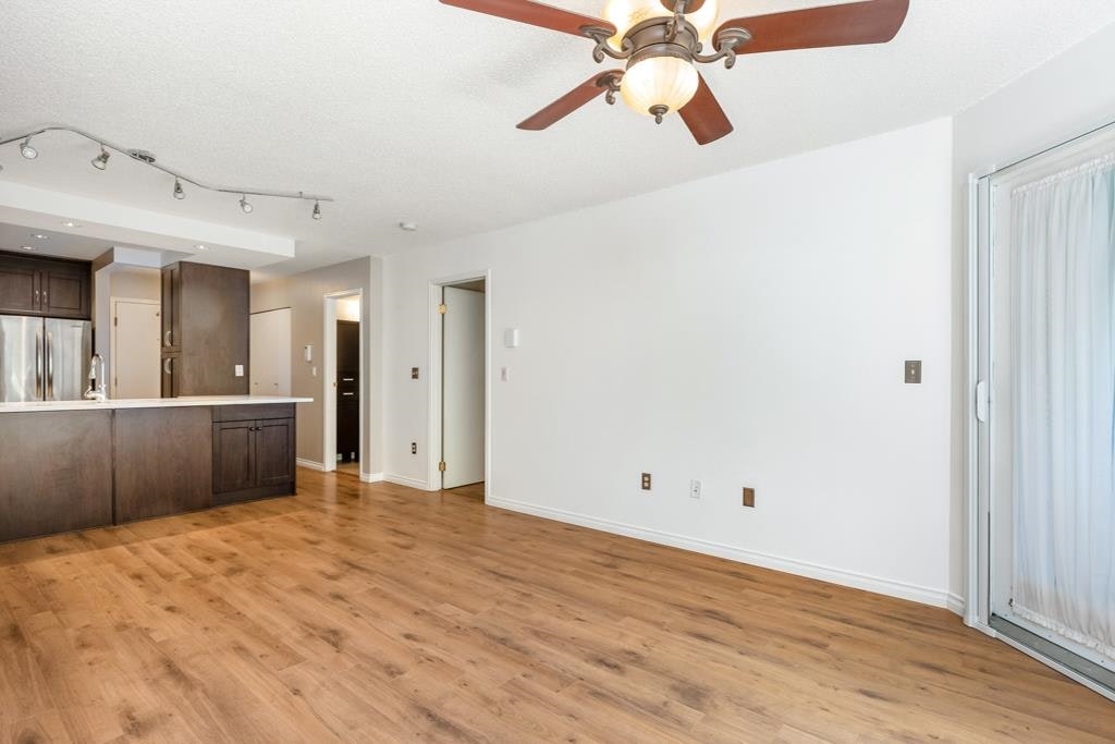 301-925 W.10th Avenue, Vancouver, BC, V5Z 1L9 - 11