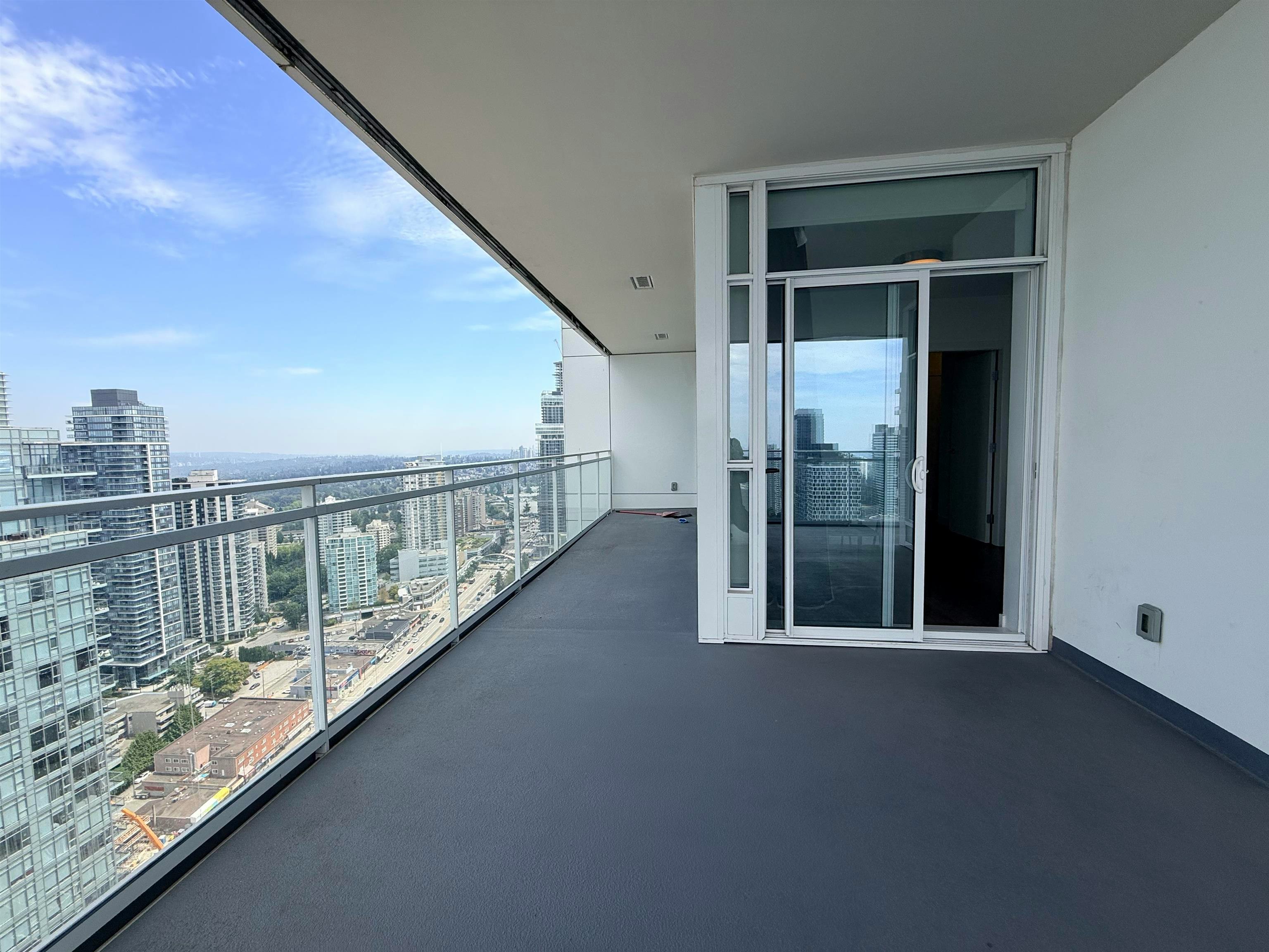 4008-4670 Assembly Way, Burnaby, BC, V5H 0H3 - 12
