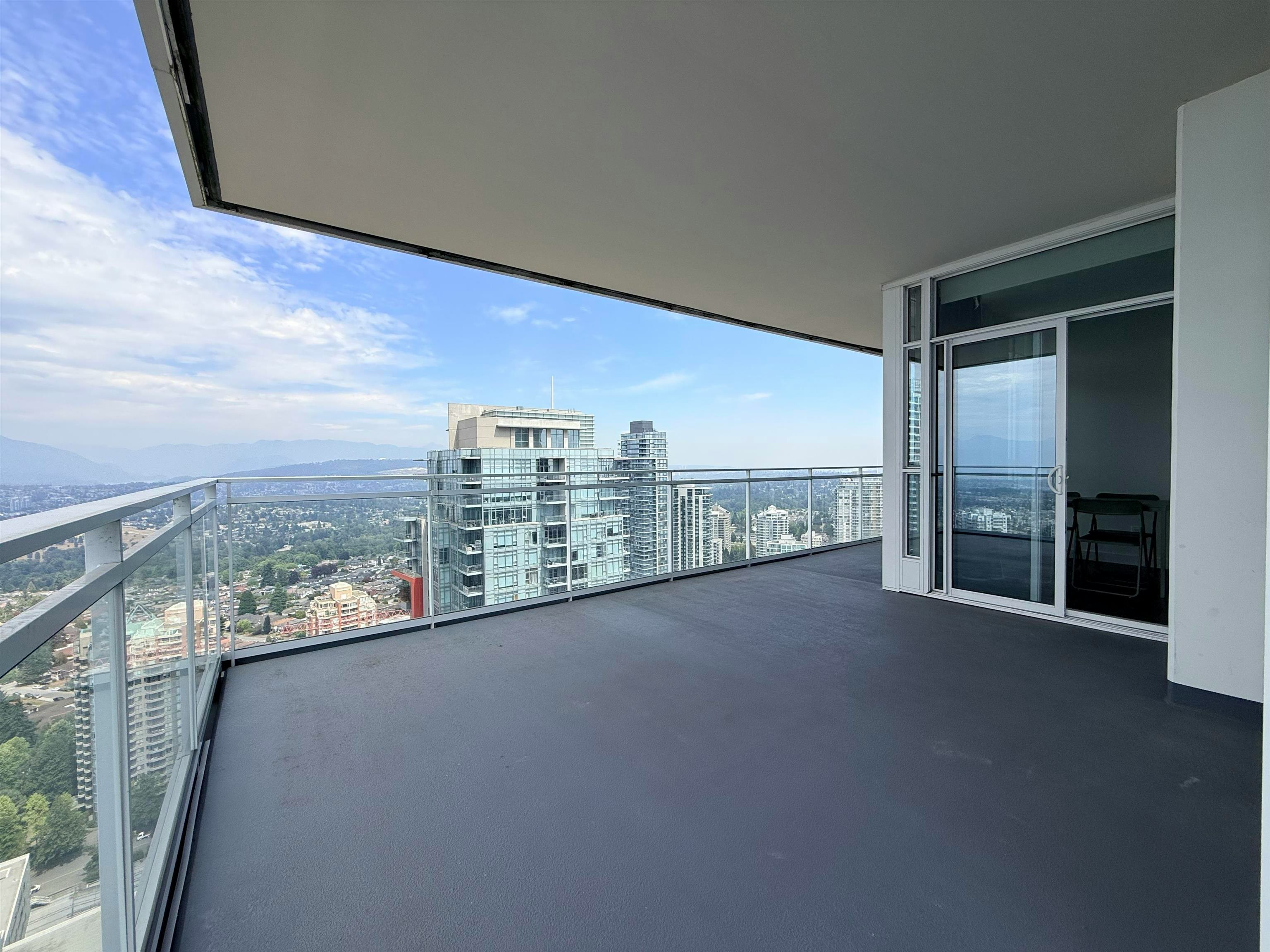 4008-4670 Assembly Way, Burnaby, BC, V5H 0H3 - 10