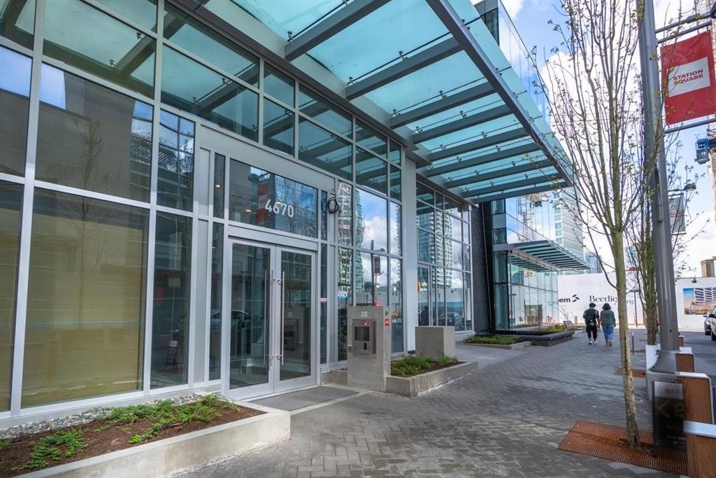 4008-4670 Assembly Way, Burnaby, BC, V5H 0H3 - 2