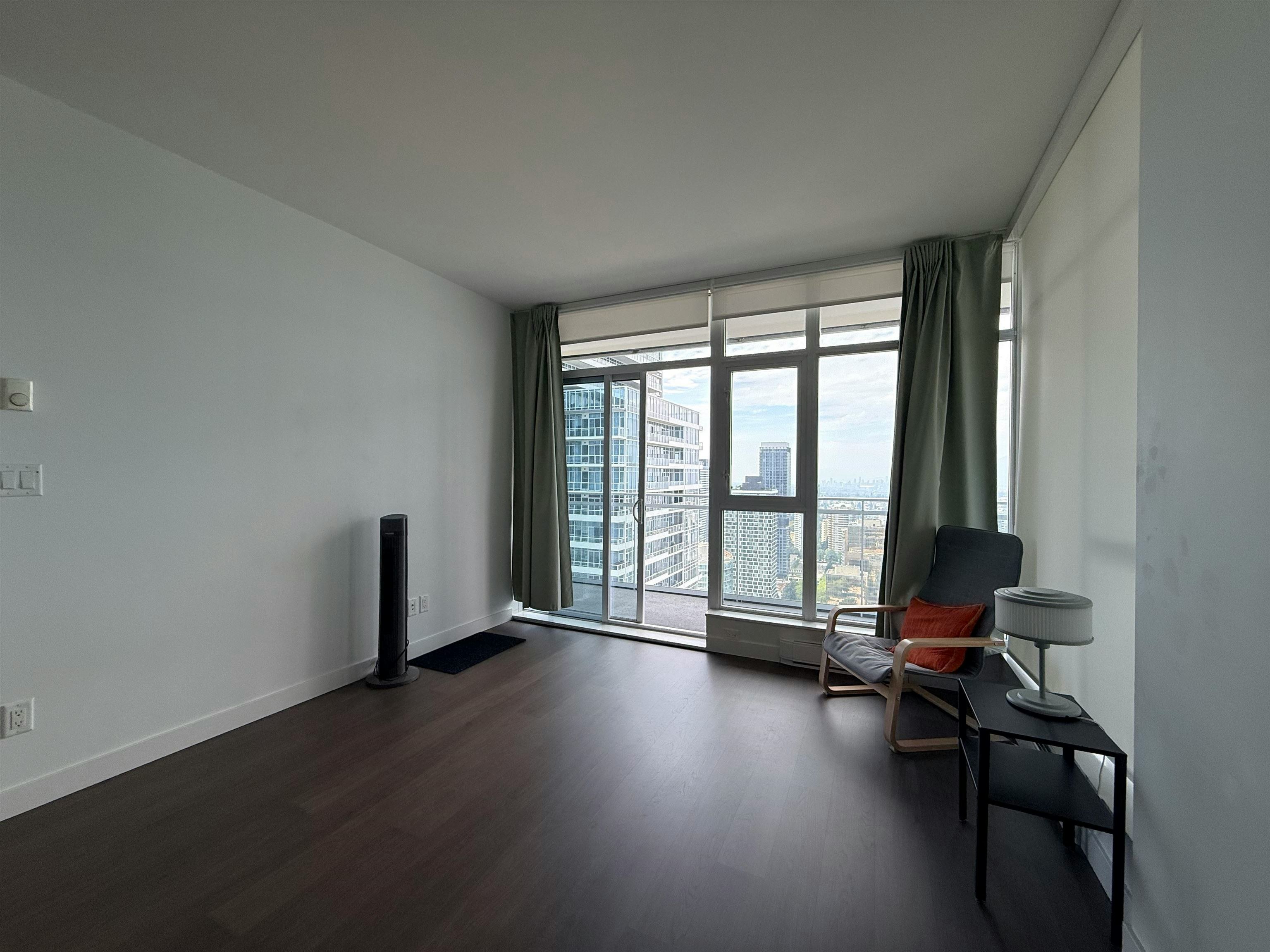 4008-4670 Assembly Way, Burnaby, BC, V5H 0H3 - 6