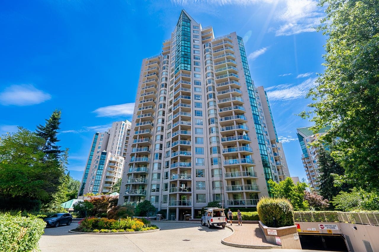 2004-1199 Eastwood Street, Coquitlam, BC, V3B 7W7