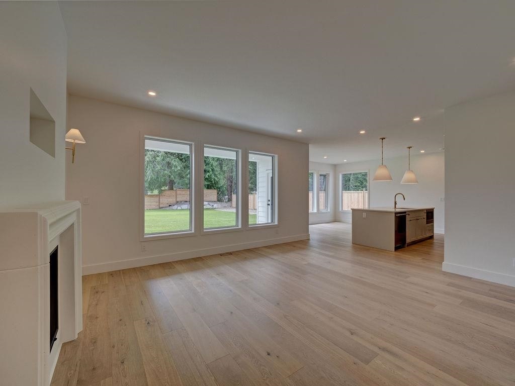 385 Solaz Place, Gibsons, BC, V0N 1V5 - 7