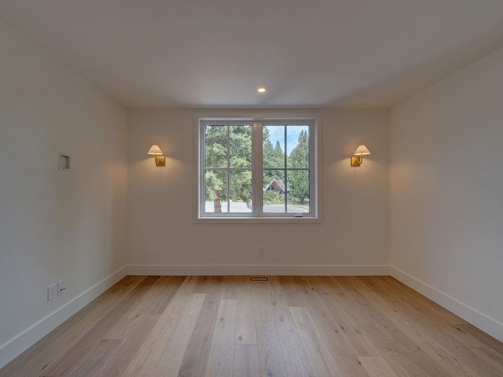 385 Solaz Place, Gibsons, BC, V0N 1V5 - 24