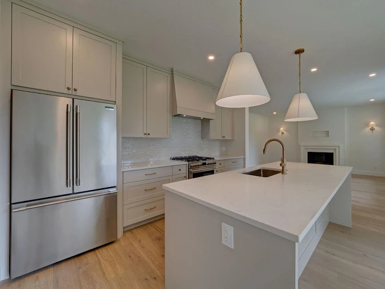 385 Solaz Place, Gibsons, BC, V0N 1V5 - 15