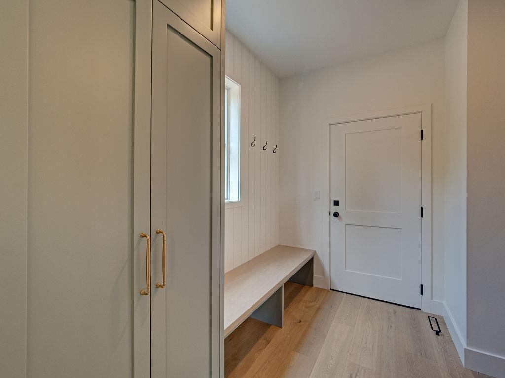 385 Solaz Place, Gibsons, BC, V0N 1V5 - 20