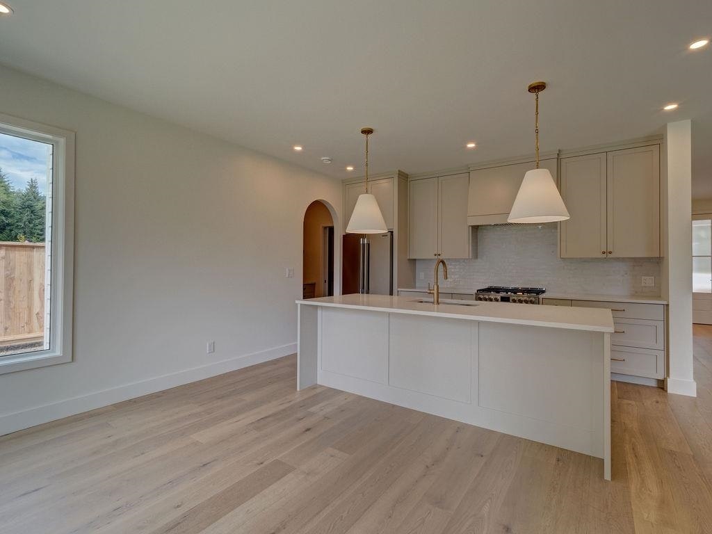 385 Solaz Place, Gibsons, BC, V0N 1V5 - 13