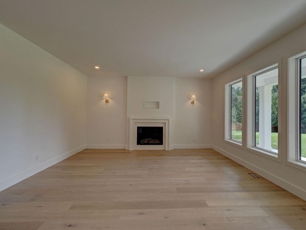 385 Solaz Place, Gibsons, BC, V0N 1V5 - 8