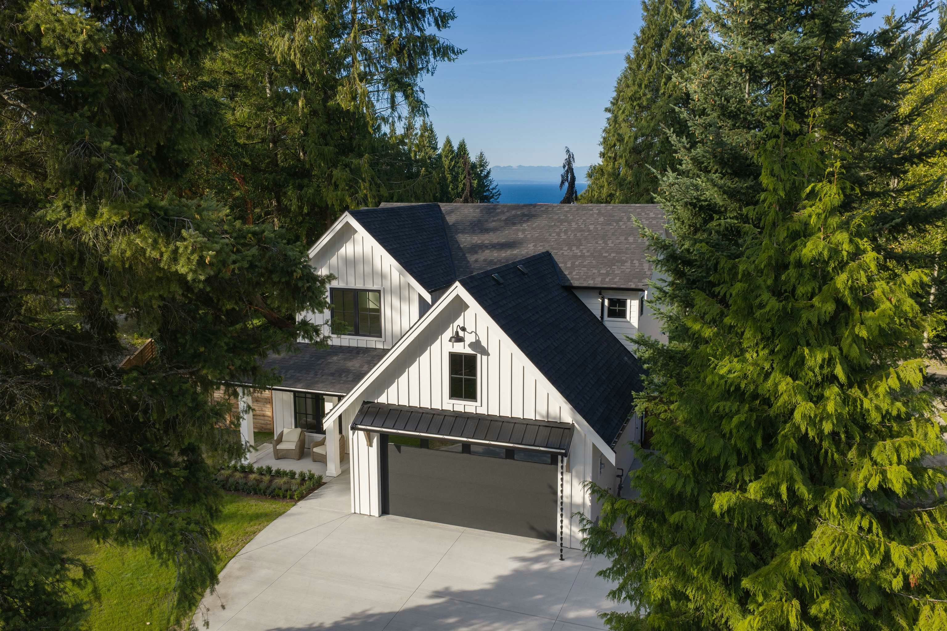 385 Solaz Place - 2