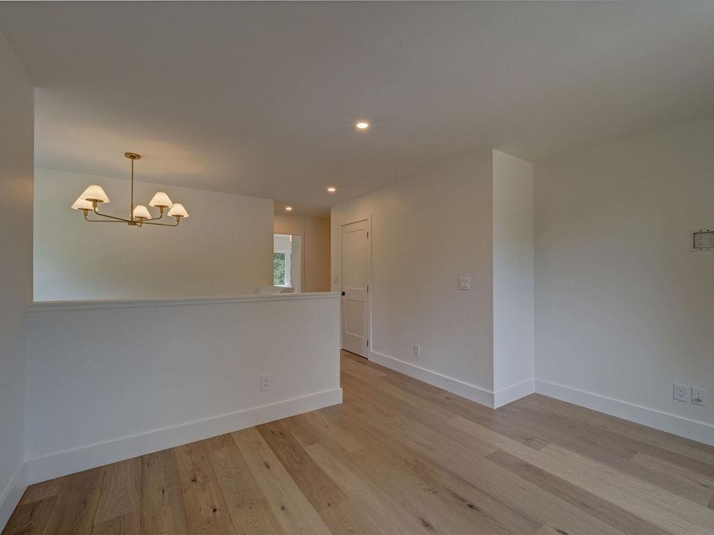 385 Solaz Place, Gibsons, BC, V0N 1V5 - 26