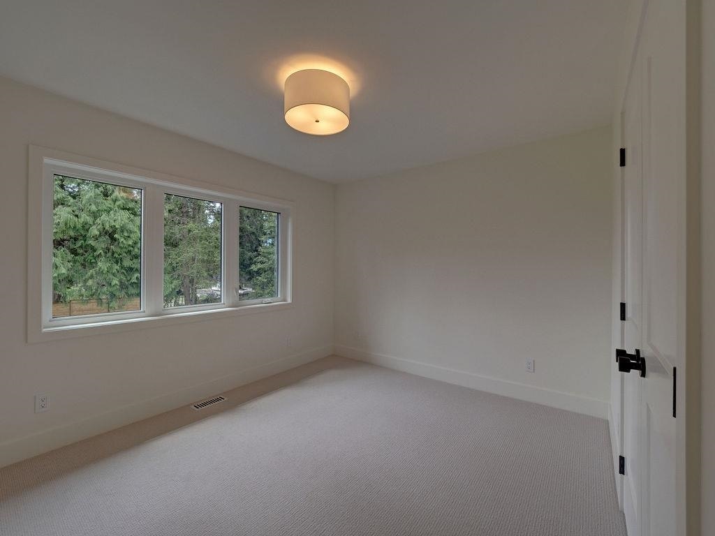 385 Solaz Place, Gibsons, BC, V0N 1V5 - 28