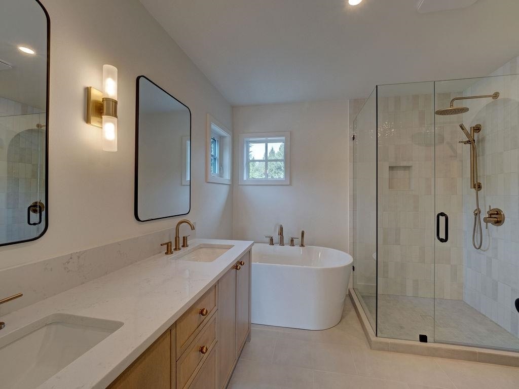 385 Solaz Place, Gibsons, BC, V0N 1V5 - 33