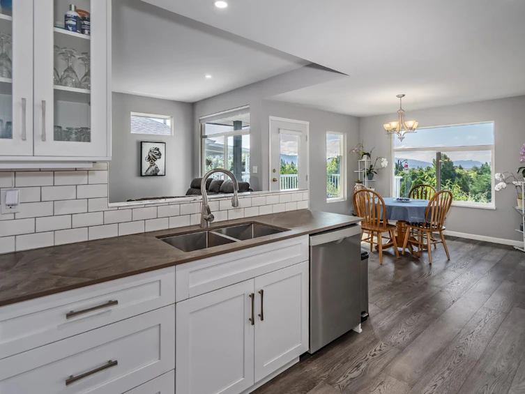 33764 Blueberry Drive, Mission, BC, V2V 7A1 - 12