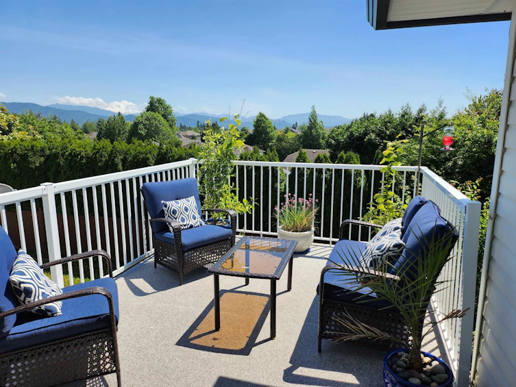 33764 Blueberry Drive, Mission, BC, V2V 7A1 - 30