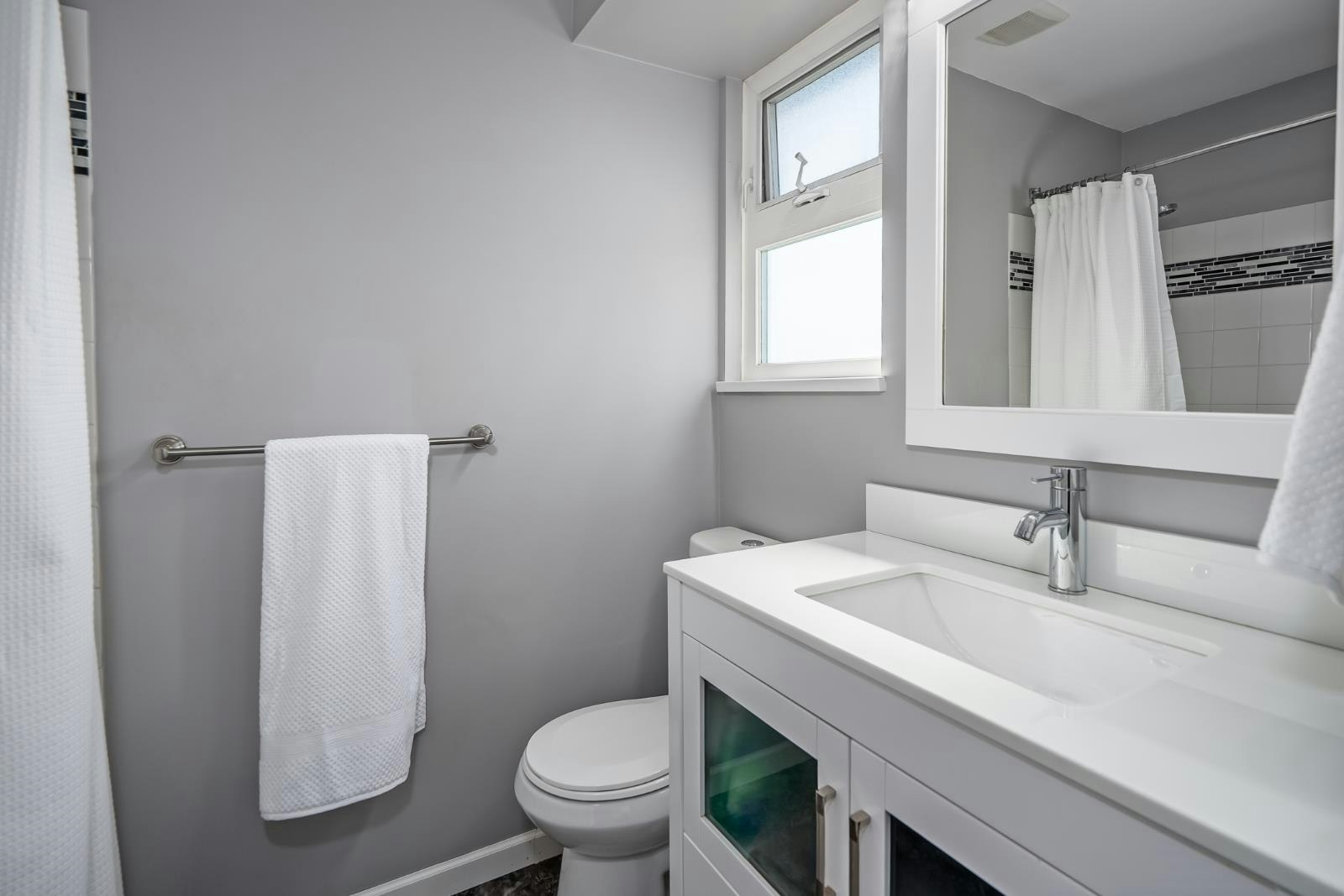 33764 Blueberry Drive, Mission, BC, V2V 7A1 - 23