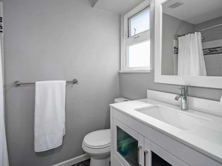 33764 Blueberry Drive, Mission, BC, V2V 7A1 - 23
