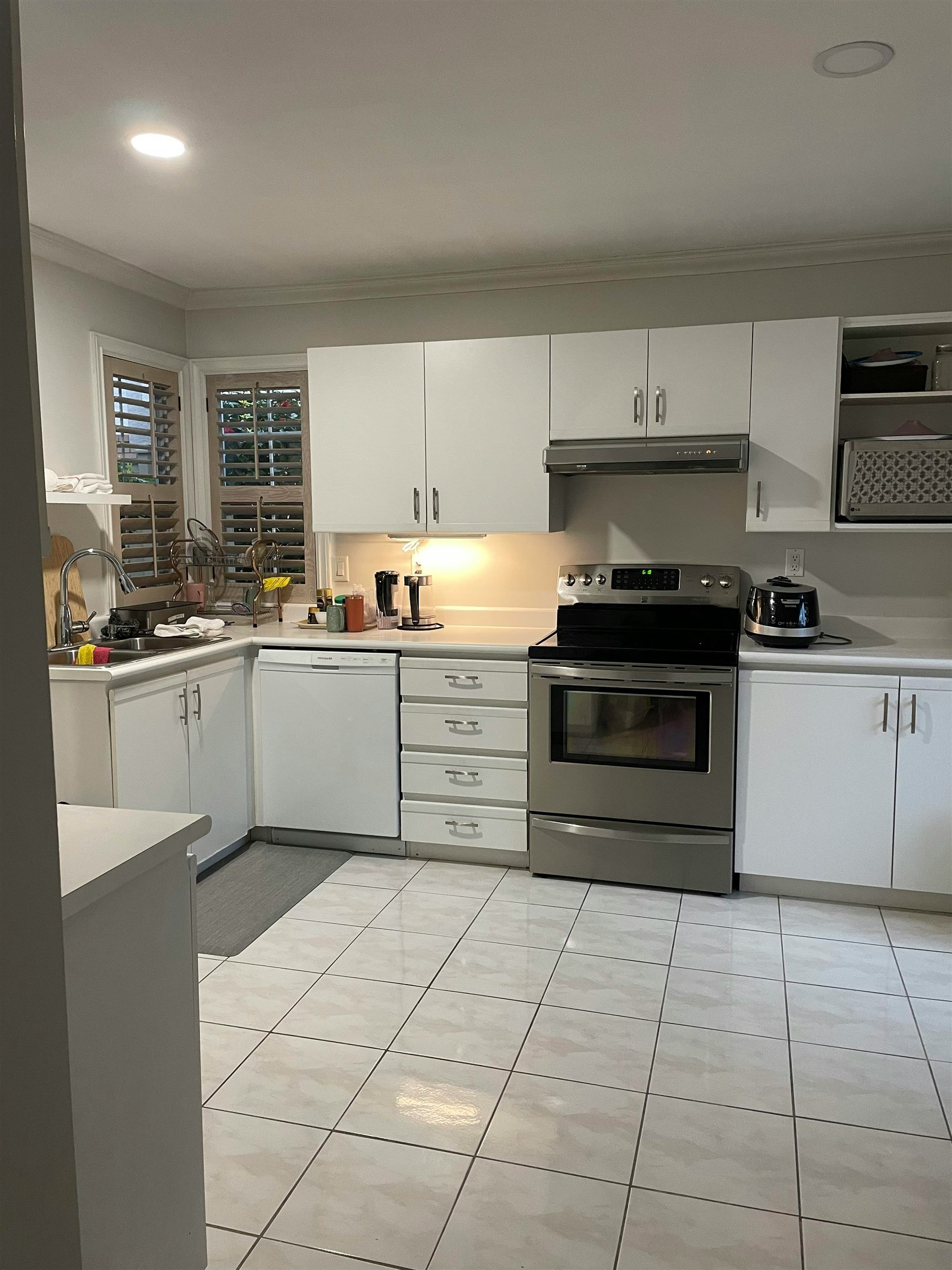 13-225 West 16th Street, North Vancouver, BC, V7M 1T7 - 5