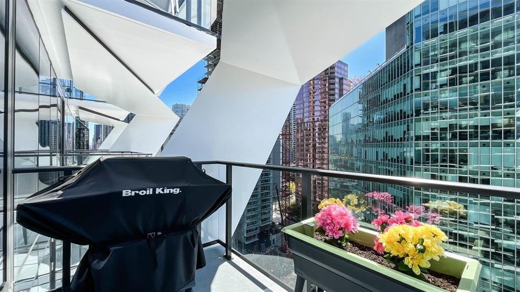 170X-620 Cardero Street, Vancouver, BC, V6G 0C7 - 13