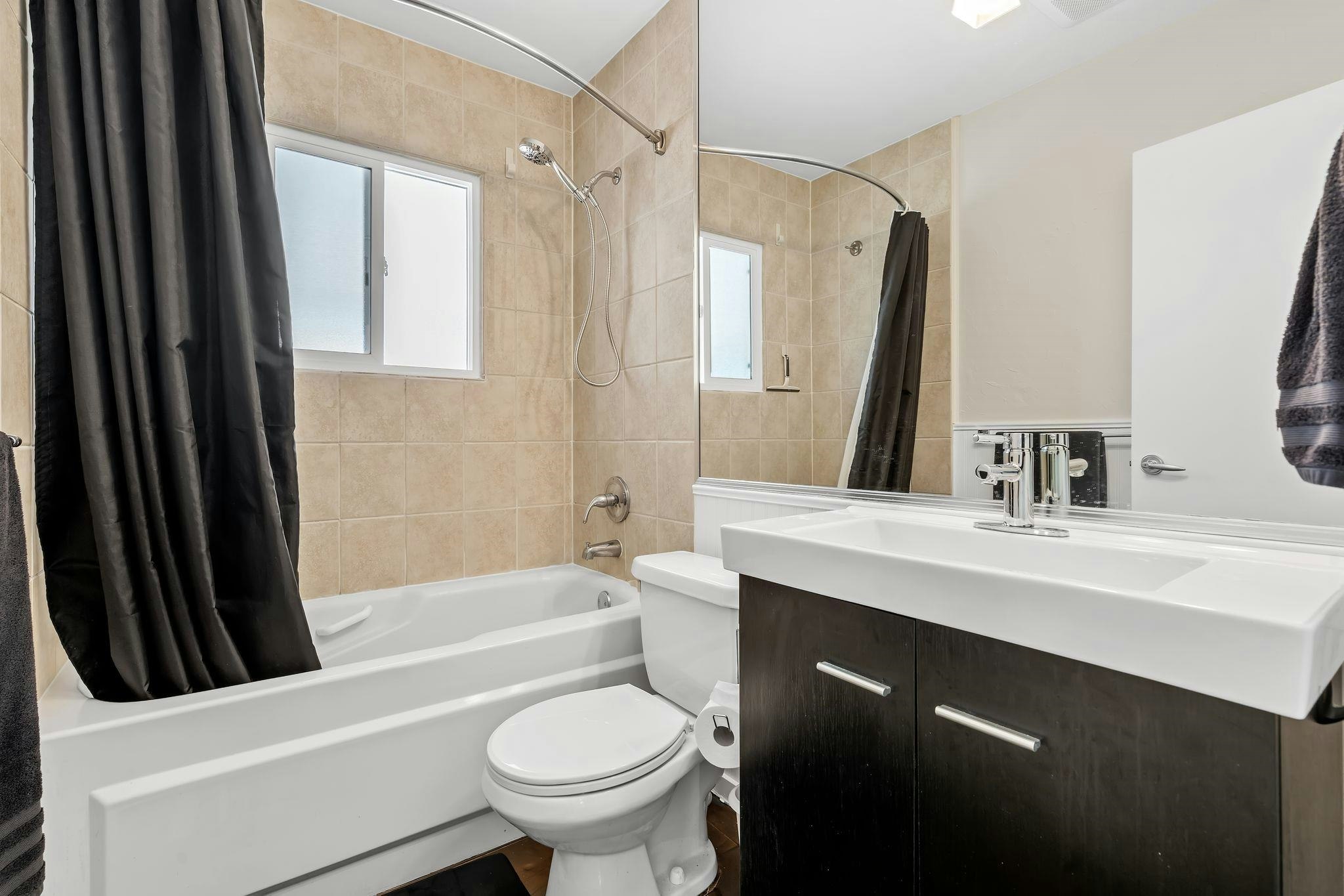 1216 Pinewood Crescent, North Vancouver, BC, V7P 1E9 - 20