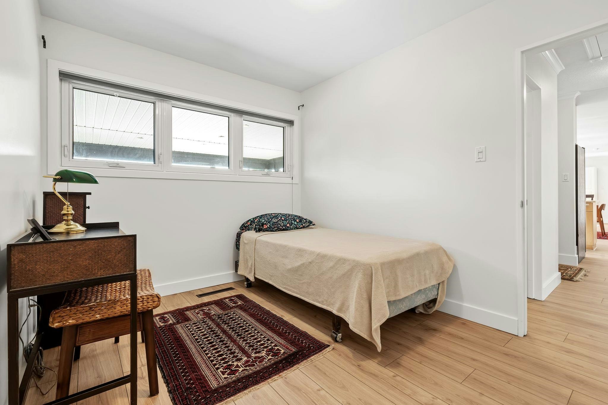 1216 Pinewood Crescent, North Vancouver, BC, V7P 1E9 - 22