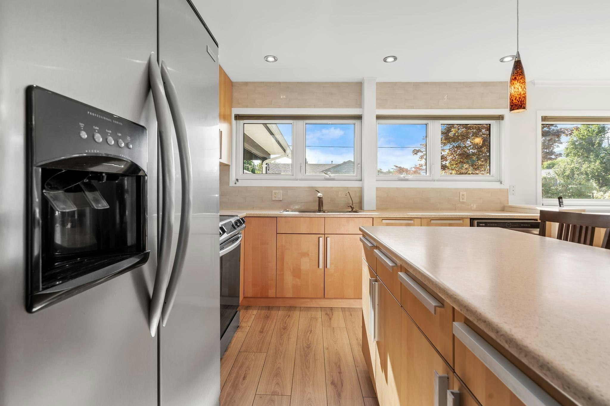 1216 Pinewood Crescent, North Vancouver, BC, V7P 1E9 - 7