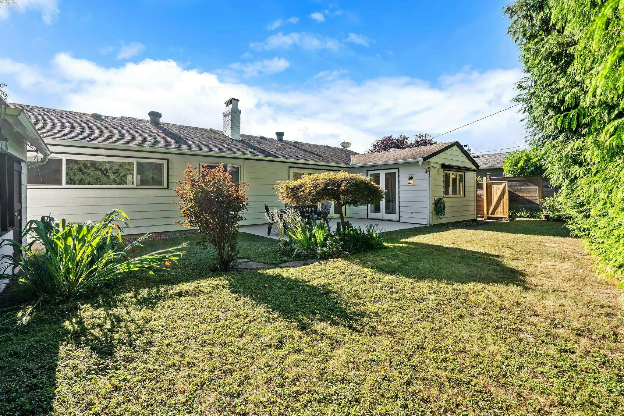 1216 Pinewood Crescent, North Vancouver, BC, V7P 1E9 - 29