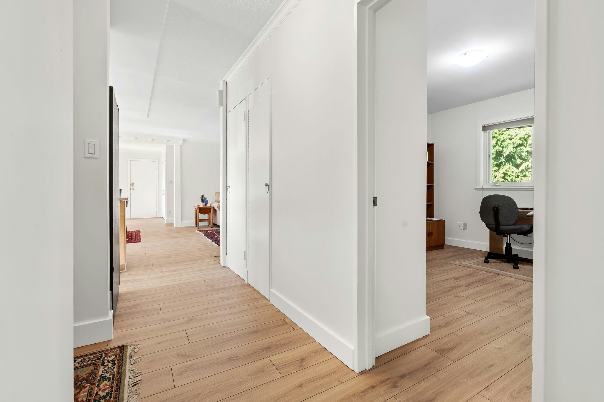 1216 Pinewood Crescent, North Vancouver, BC, V7P 1E9 - 16