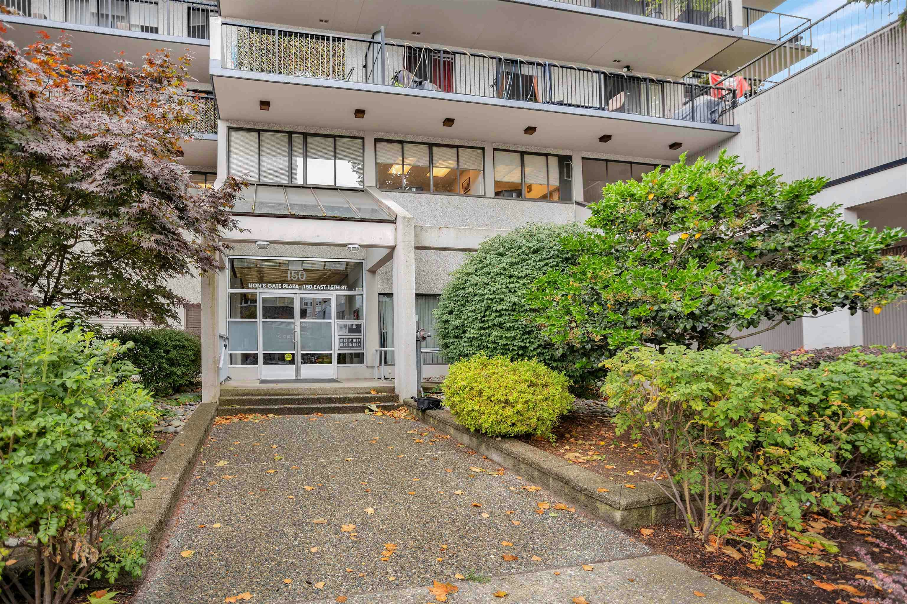 303-150 E 15th Street, North Vancouver, BC, V7L 4N9