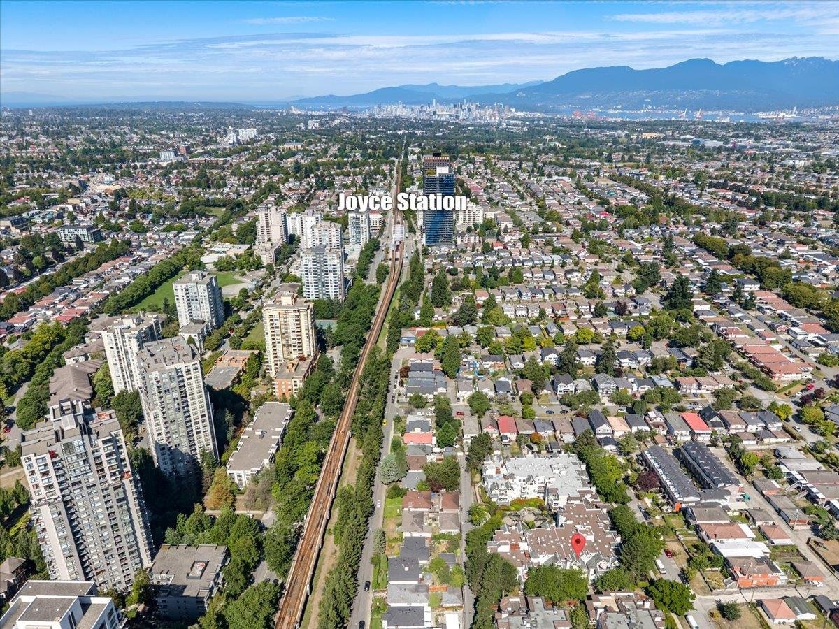 207-3638 Rae Avenue, Vancouver, BC, V5R 2P5 - 29
