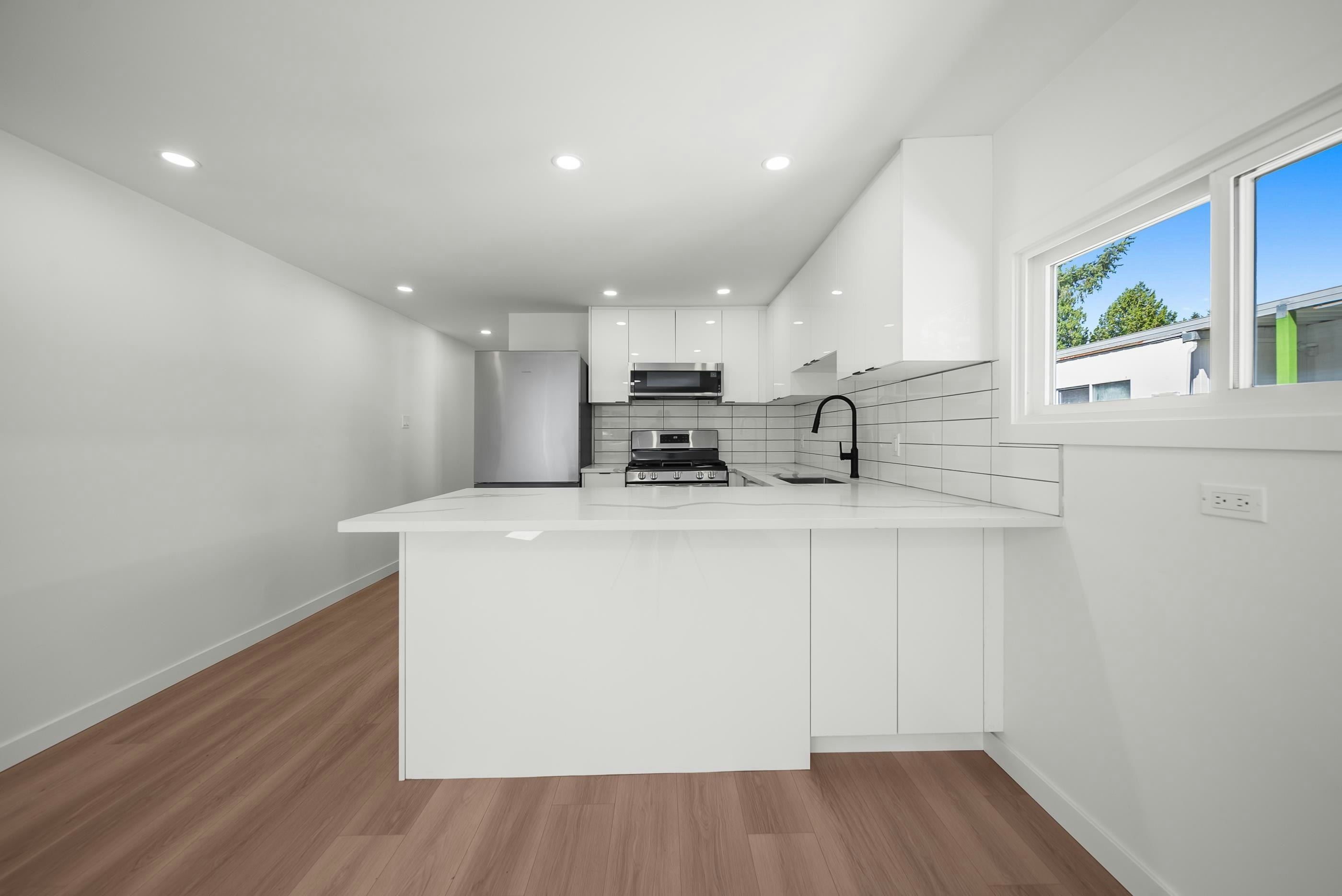 39-21163 Lougheed Highway, Maple Ridge, BC, V2X 2R4 - 8