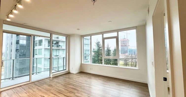 6XX-10448 University Drive, Surrey, BC, V3T 0S7 - 3