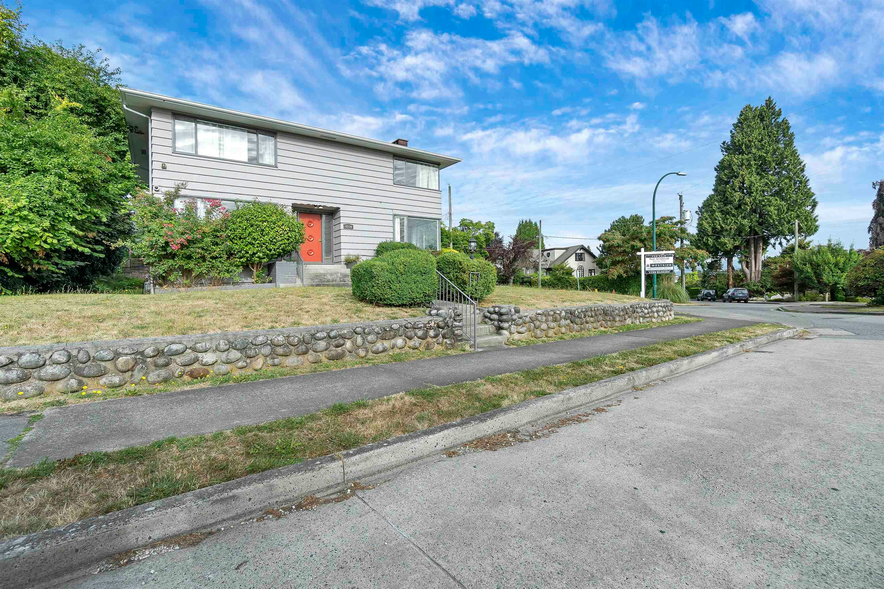 4514 Bellevue Drive, Vancouver, BC, V6R 1E3 - 2